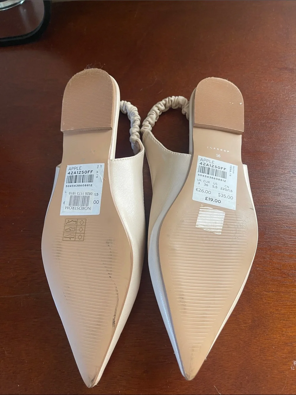 Topshop Pointed-Toe Slingback Flats in Off-White